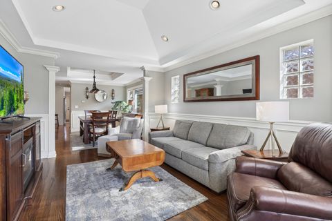 Tiny photo for 4565 N McVicker Avenue, Chicago, IL 60630 (MLS # 12577682)