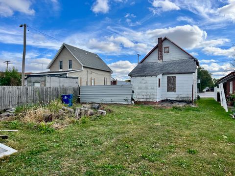 Tiny photo for 710 W Main Street, Hoopeston, IL 60942 (MLS # 12501350)