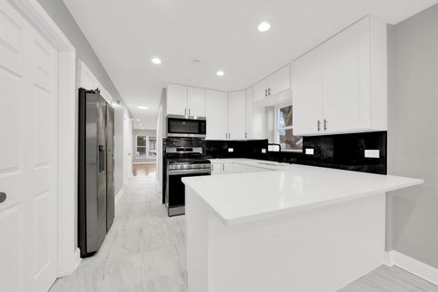 Tiny photo for 6458 S Claremont Avenue, Chicago, IL 60636 (MLS # 12568134)