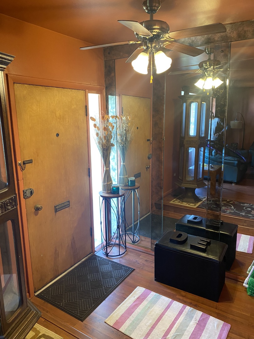 549 W 95th Street