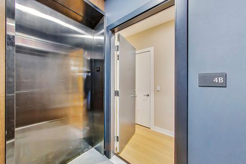 Tiny photo for 5114 S Kenwood Avenue #4B, Chicago, IL 60615 (MLS # 12615093)