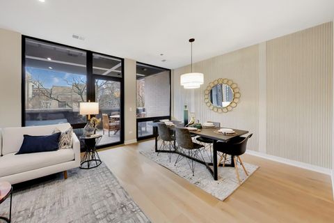 Tiny photo for 5114 S Kenwood Avenue #4B, Chicago, IL 60615 (MLS # 12615093)