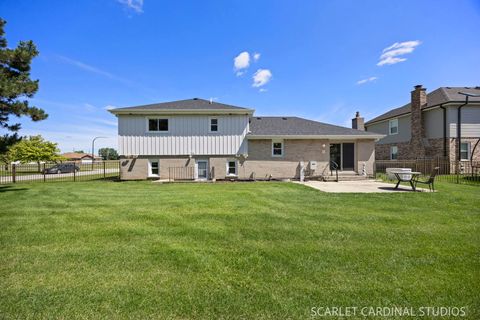 Tiny photo for 20W481 Cobb Drive, Downers Grove, IL 60516 (MLS # 12679914)