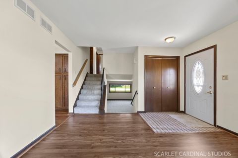 Tiny photo for 20W481 Cobb Drive, Downers Grove, IL 60516 (MLS # 12679914)