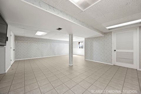 Tiny photo for 20W481 Cobb Drive, Downers Grove, IL 60516 (MLS # 12679914)