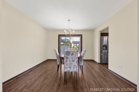 Tiny photo for 20W481 Cobb Drive, Downers Grove, IL 60516 (MLS # 12679914)