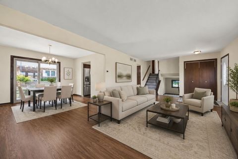 Tiny photo for 20W481 Cobb Drive, Downers Grove, IL 60516 (MLS # 12679914)