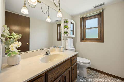 Tiny photo for 20W481 Cobb Drive, Downers Grove, IL 60516 (MLS # 12679914)
