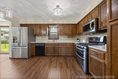 Tiny photo for 20W481 Cobb Drive, Downers Grove, IL 60516 (MLS # 12679914)