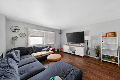 Tiny photo for 1772 Frank Court, Glendale Heights, IL 60139 (MLS # 12555735)