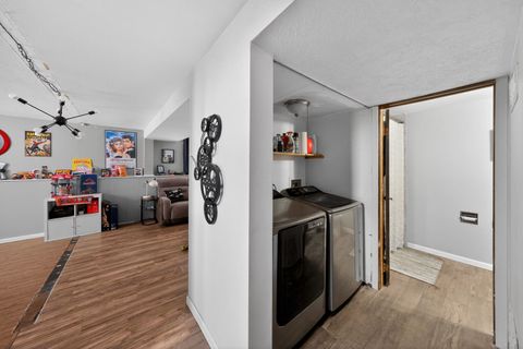 Tiny photo for 1772 Frank Court, Glendale Heights, IL 60139 (MLS # 12555735)