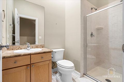 Tiny photo for 3749 N ASHLAND Avenue #3S, Chicago, IL 60613 (MLS # 12508748)