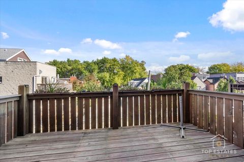 Tiny photo for 3749 N ASHLAND Avenue #3S, Chicago, IL 60613 (MLS # 12508748)