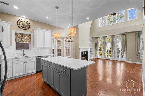 Tiny photo for 3749 N ASHLAND Avenue #3S, Chicago, IL 60613 (MLS # 12508748)