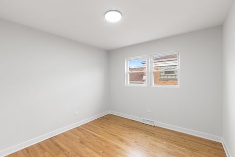 Tiny photo for 1042 W 109th Place, Chicago, IL 60643 (MLS # 12618367)