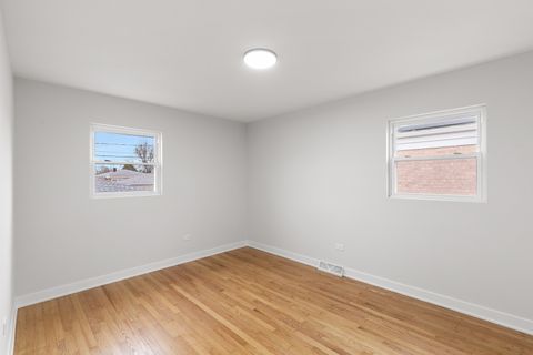 Tiny photo for 1042 W 109th Place, Chicago, IL 60643 (MLS # 12618367)