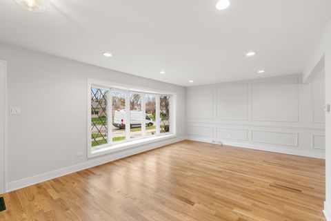 Tiny photo for 1042 W 109th Place, Chicago, IL 60643 (MLS # 12618367)