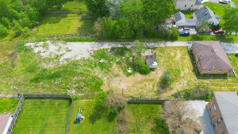 Tiny photo for 2726 186th Street, Lansing, IL 60438 (MLS # 12651217)