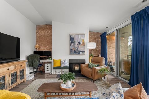 Tiny photo for 6010 2C E Lake Drive, Lisle, IL 60532 (MLS # 12607084)