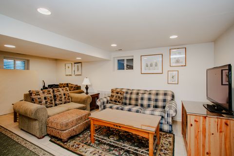 Tiny photo for 2009 Dundee Road, Northbrook, IL 60062 (MLS # 12468099)
