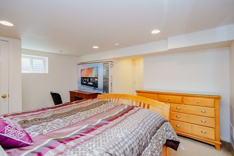 Tiny photo for 2009 Dundee Road, Northbrook, IL 60062 (MLS # 12468099)