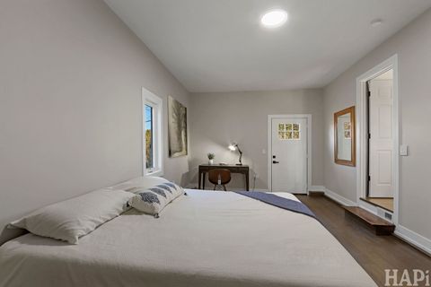 Tiny photo for 218 N Shore Drive, Oakwood Hills, IL 60013 (MLS # 12536863)