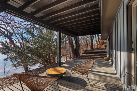 Tiny photo for 218 N Shore Drive, Oakwood Hills, IL 60013 (MLS # 12536863)