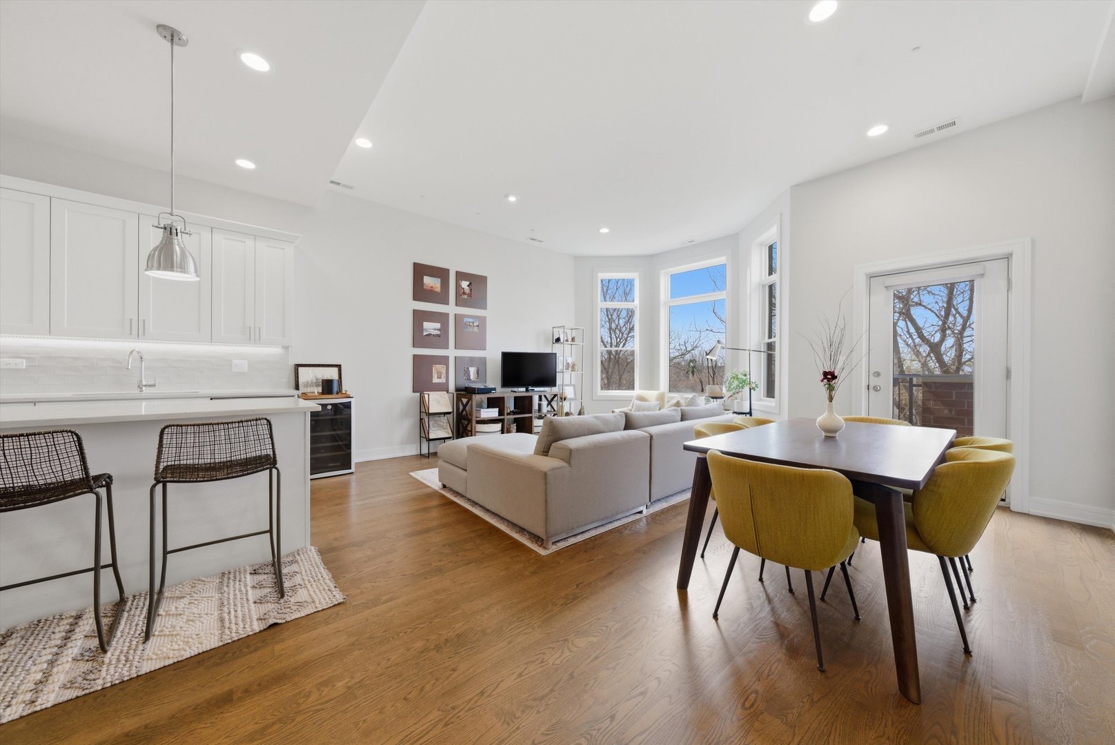 1739 N Humboldt Boulevard 3S