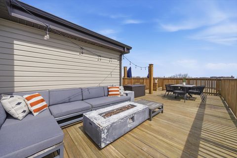 Tiny photo for 1739 N Humboldt Boulevard #3S, Chicago, IL 60647 (MLS # 12612337)