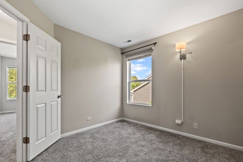 Tiny photo for 531 Hillcrest Drive, Bolingbrook, IL 60440 (MLS # 12480479)