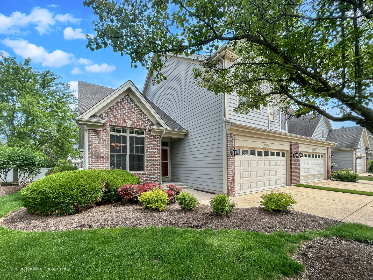 29w509 Cerny Circle