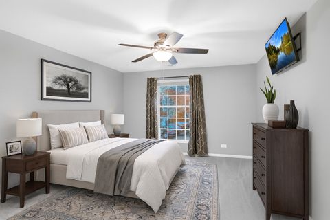 Tiny photo for 23 Glencoe Court #202-B, Naperville, IL 60565 (MLS # 12519132)