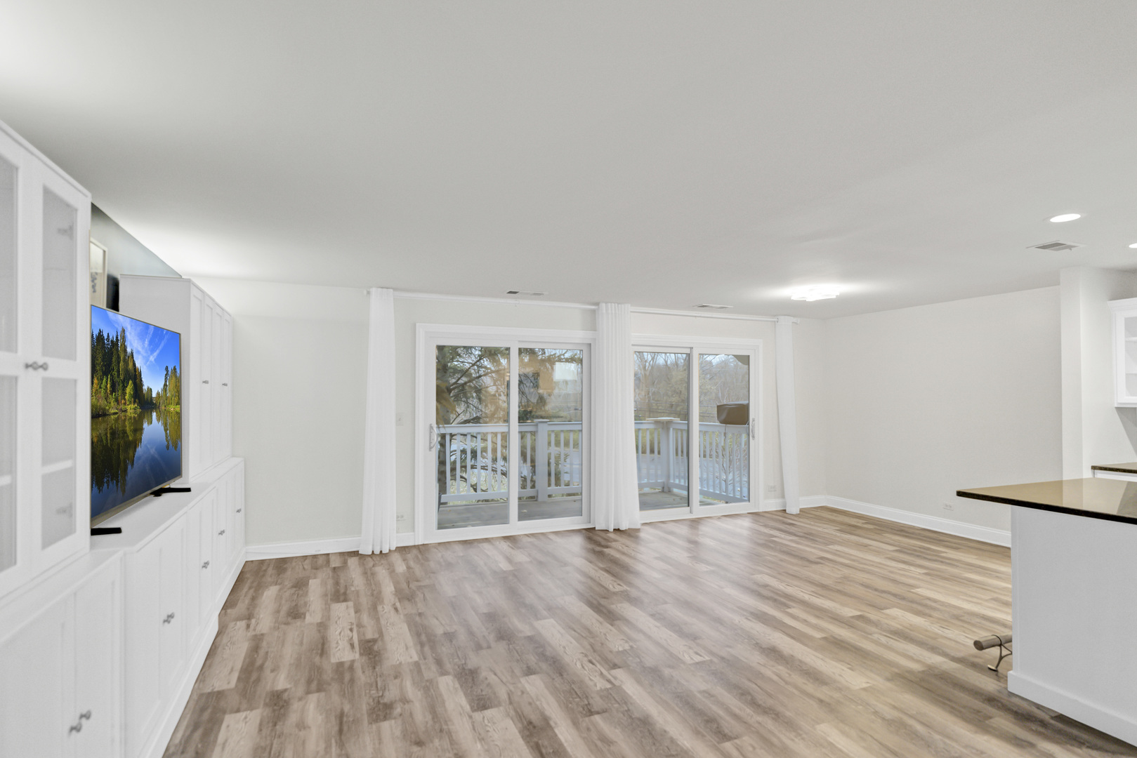 23 Glencoe Court 202-B