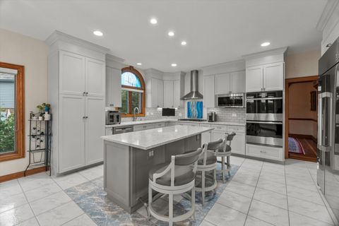 Tiny photo for 15225 Willow Creek Lane, Orland Park, IL 60467 (MLS # 12492843)