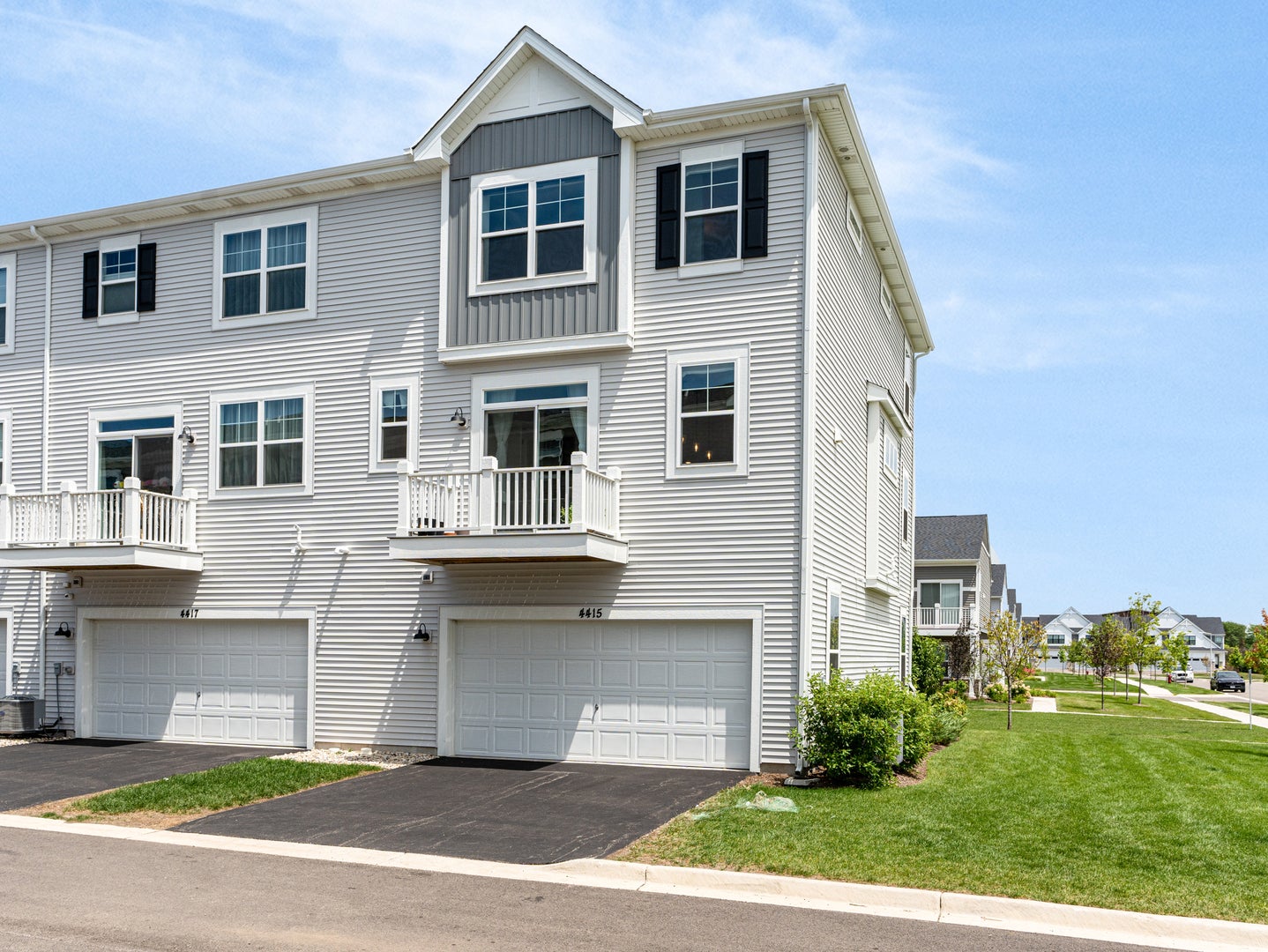 4415 Chelsea Manor Circle