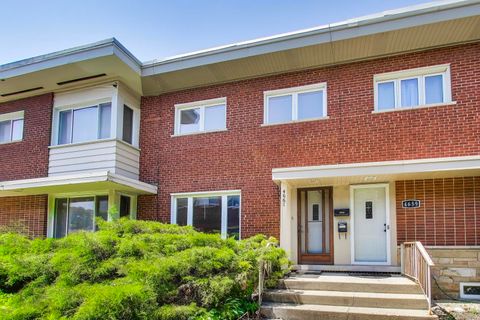 Photo of 4661 Brummel Street, Skokie, IL 60076 (MLS # 12655975)