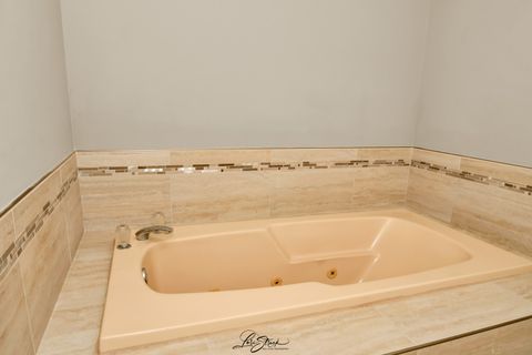 Tiny photo for 14820 W Glen Wood Lane, Homer Glen, IL 60491 (MLS # 12580741)