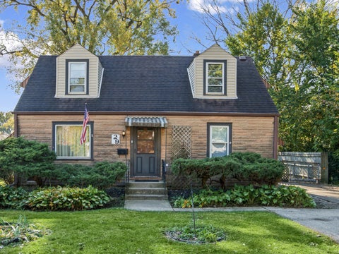 Photo of 29 Hayes Drive, Northlake, IL 60164 (MLS # 12793855)