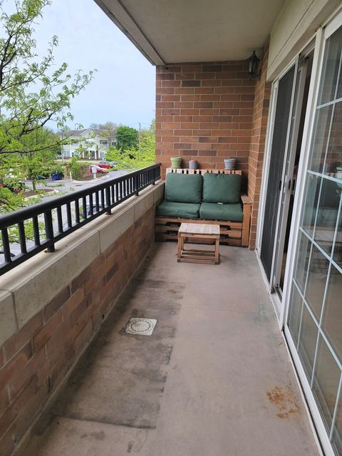 Tiny photo for 49 Old Frankfort Way #210, Frankfort, IL 60423 (MLS # 12631306)