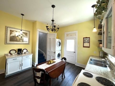 Tiny photo for 606 N Center Street, Clinton, IL 61727 (MLS # 12428482)