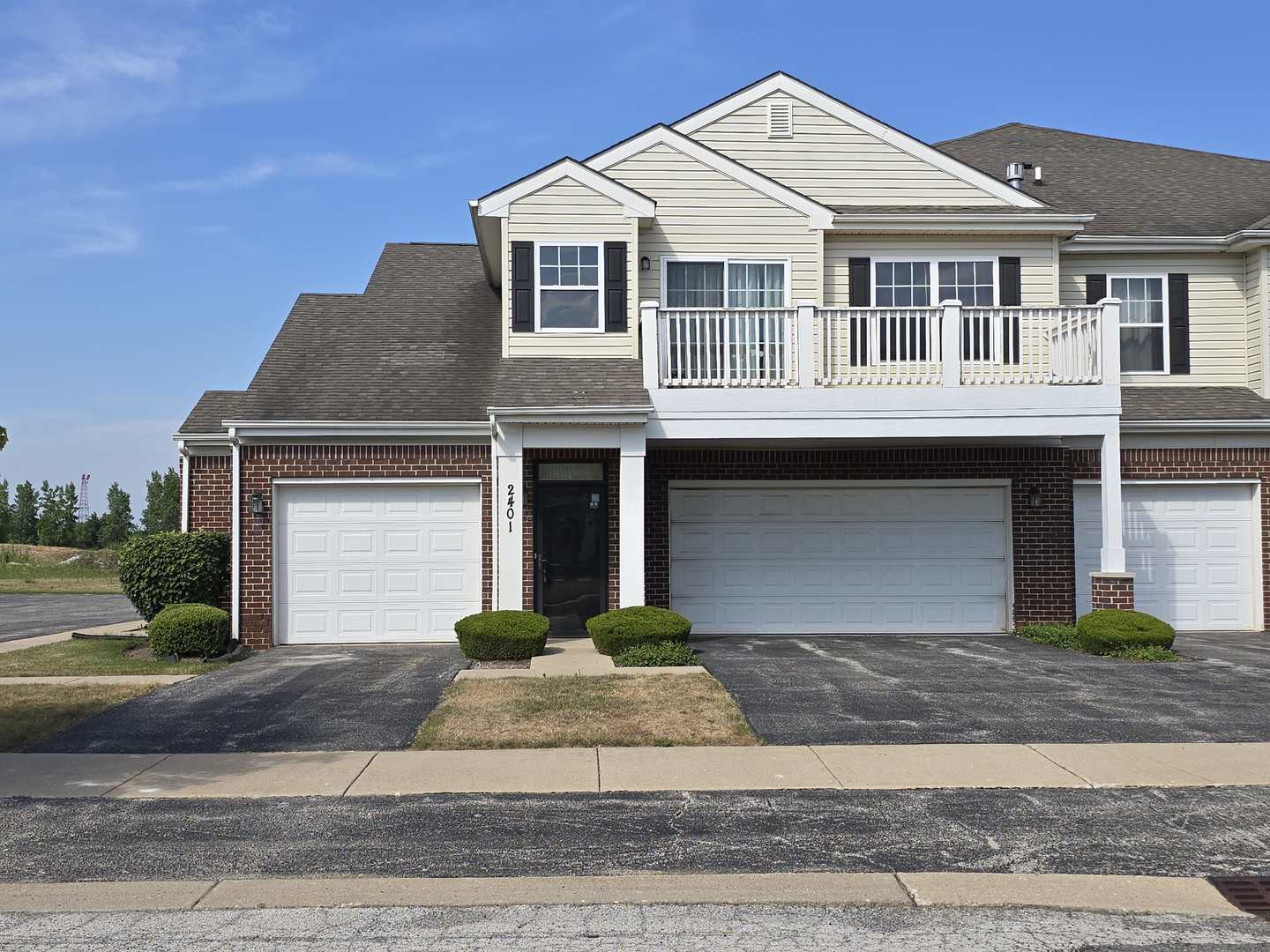 2401 Echelon Circle C