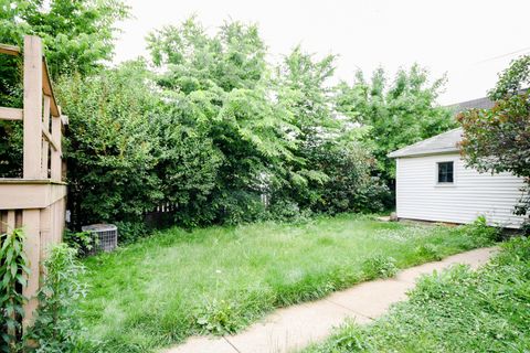 Tiny photo for 4206 W Henderson Street, Chicago, IL 60641 (MLS # 12675380)