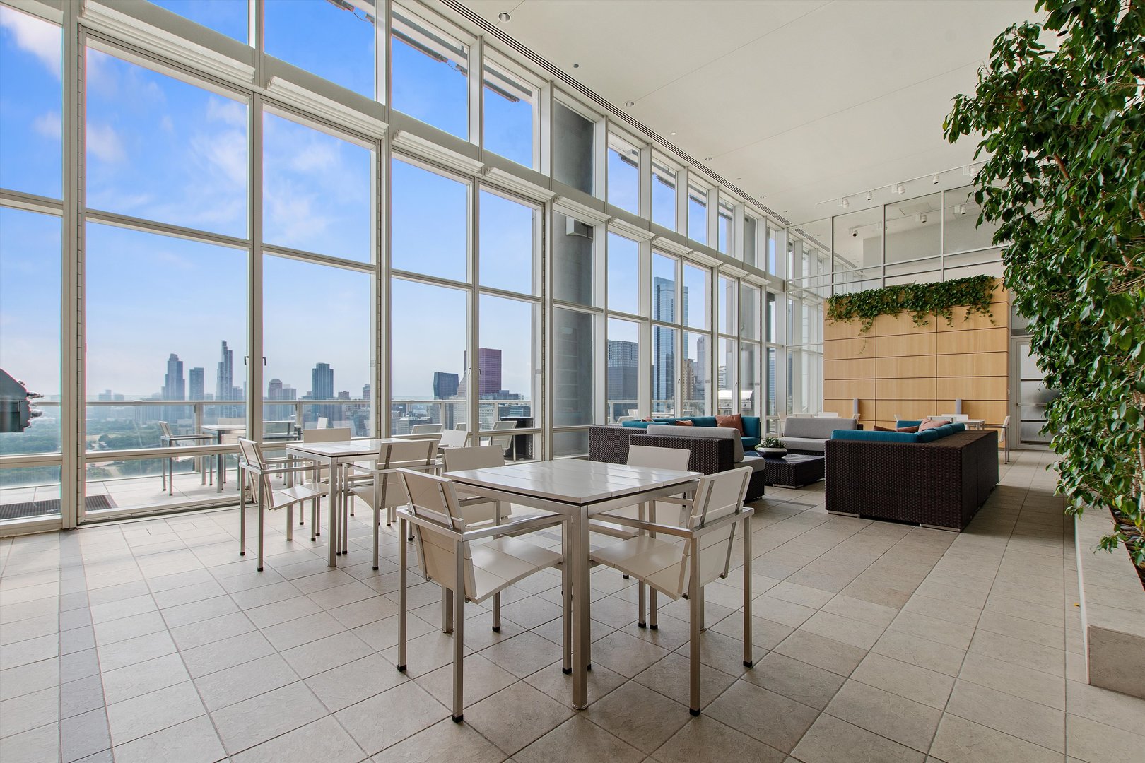 340 E Randolph Street 3503