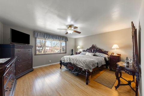 Tiny photo for 820 Sudbury Court, Schaumburg, IL 60193 (MLS # 12585838)