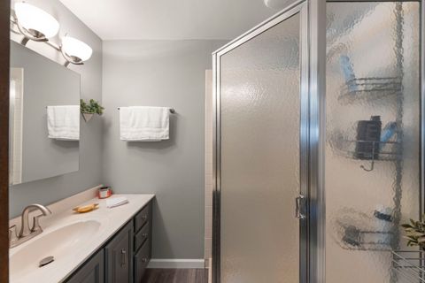 Tiny photo for 820 Sudbury Court, Schaumburg, IL 60193 (MLS # 12585838)