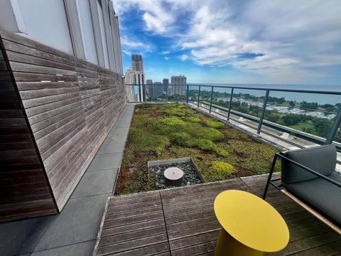Tiny photo for 2400 N Lakeview Avenue #1007, Chicago, IL 60614 (MLS # 12790382)