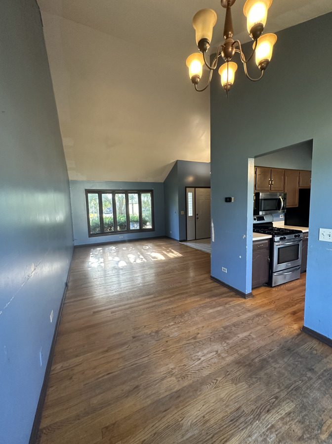 983 Valleyview Drive