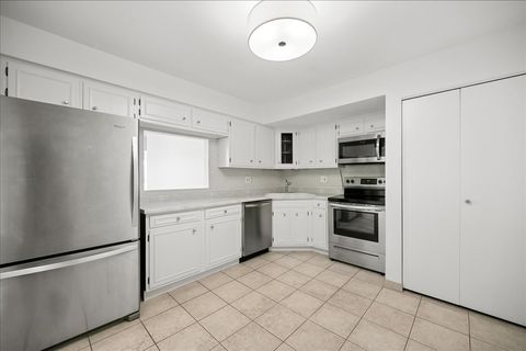 Tiny photo for 715 Ridge Road #1BN, Wilmette, IL 60091 (MLS # 12620925)