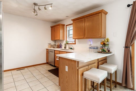 Tiny photo for 2957 Vaughndale Drive, Machesney Park, IL 61115 (MLS # 12668077)