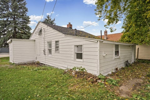 Tiny photo for 711 W Howard Street, Pontiac, IL 61764 (MLS # 12766327)